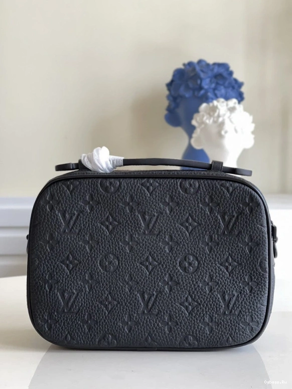 VUITTON LOUIS LOCK S MESSENGER 0413